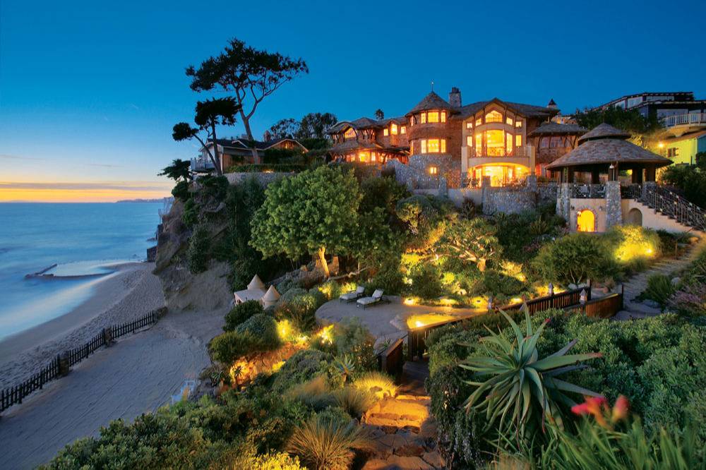 Beautiful air views of Laguna California Beautiful air views of Laguna California - Take a Chef