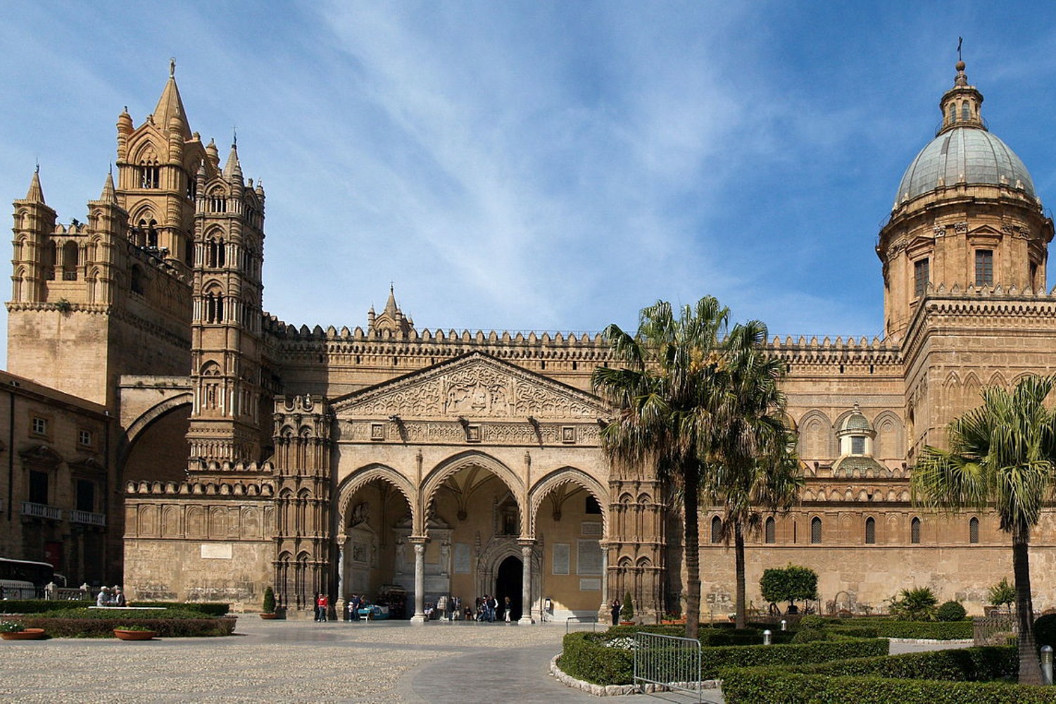 Vista panoramica della cattedrale di Palermo Chef Privato a Palermo header