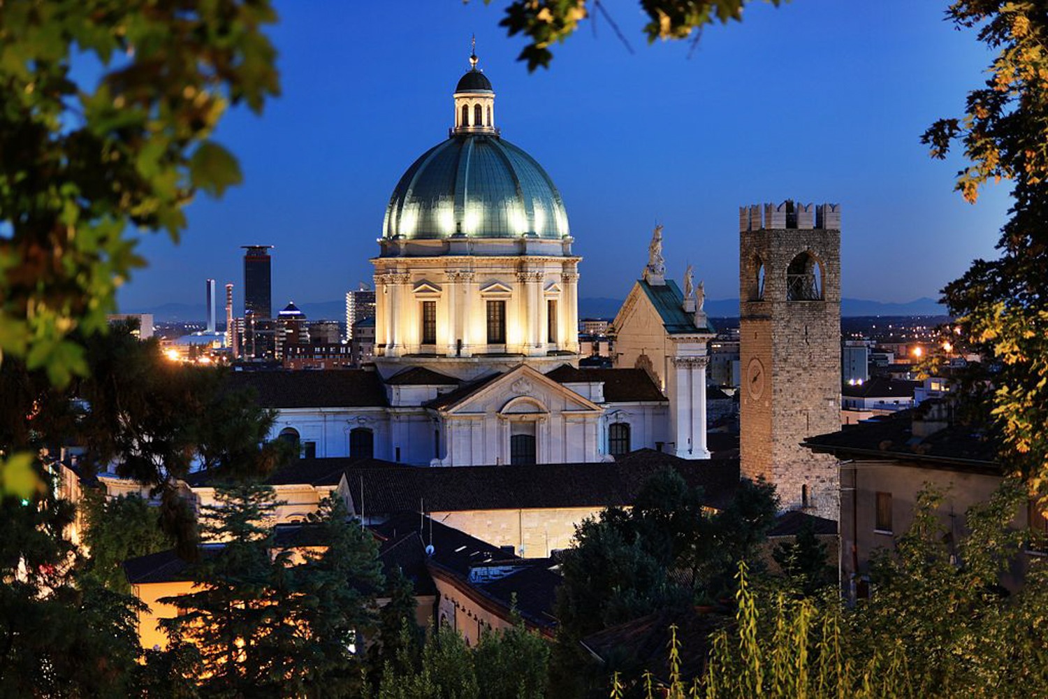 Duomo nuovo (cattedrale estiva di Santa Madre Assunta), Brescia Chef Privato a Brescia header