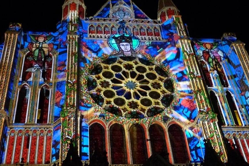 Beautiful picture of a cathedral in Chartres - Take a Chef