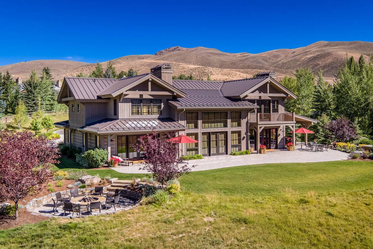 Enjoy a private chef after an amazing day in Elkhorn Village Enjoy a private chef after an amazing day in Elkhorn Village