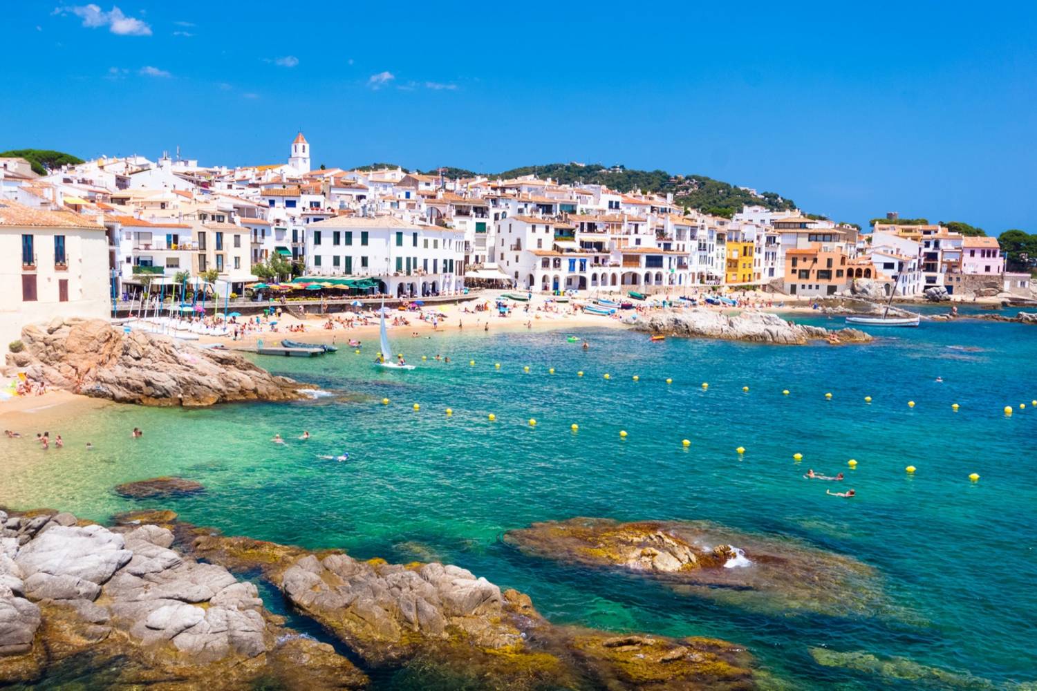 Blue waters of Palafrugell Blue waters of Palafrugell - Take a Chef