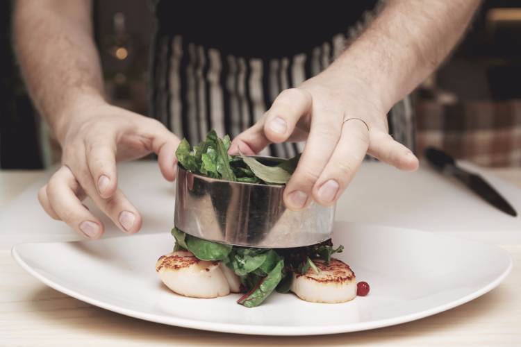 Private Chef cooking in Spokane Valley Our Private Chef in Spokane Valley