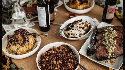 A Private Chef experience in Camaruche