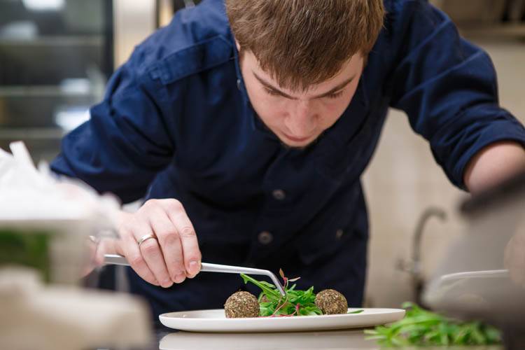 Private Chef cooking in Bartlett Our Private Chef in Bartlett