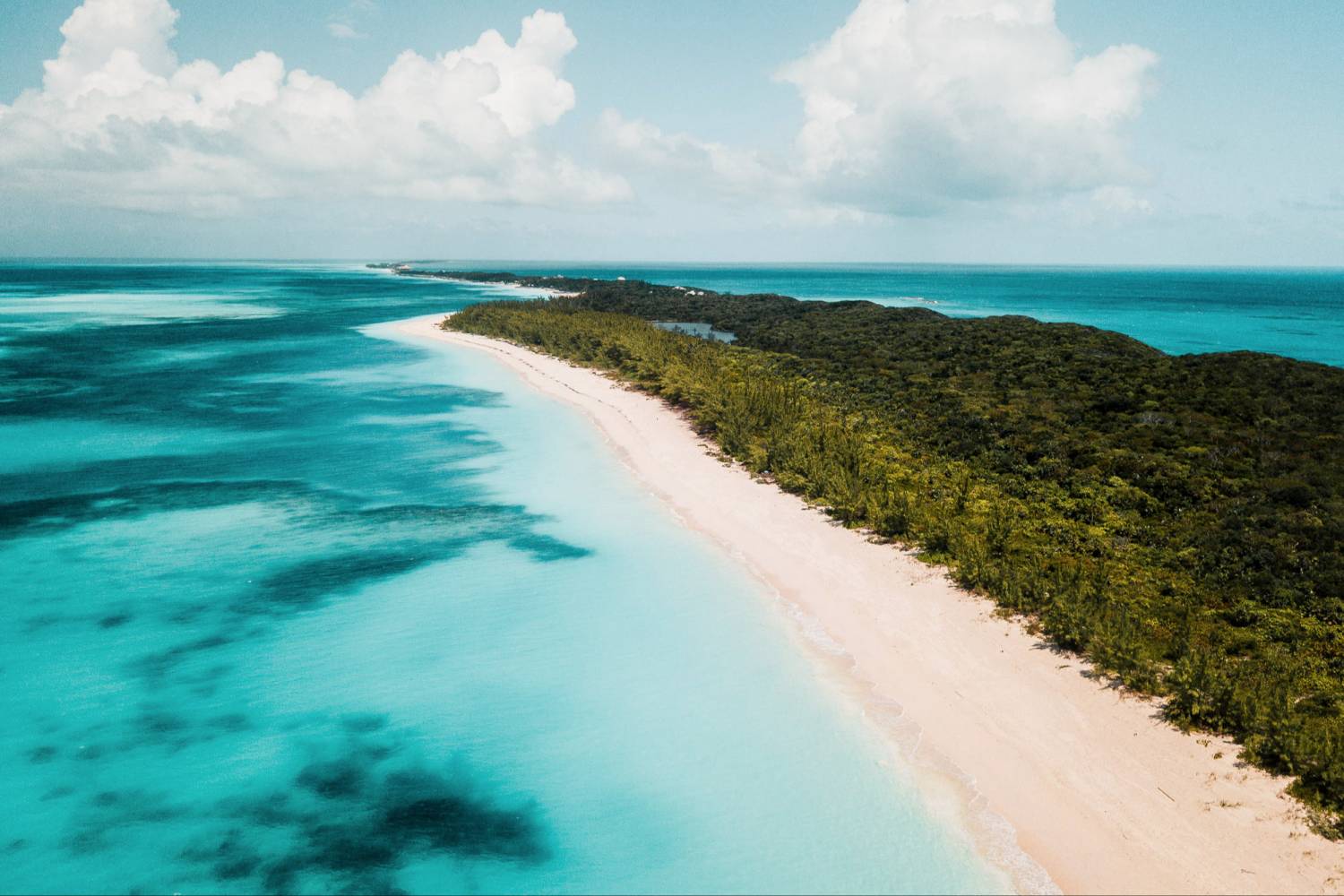Amazing air views of Nassau´s beach Amazing air views of Nassau´s beach - Take a Chef