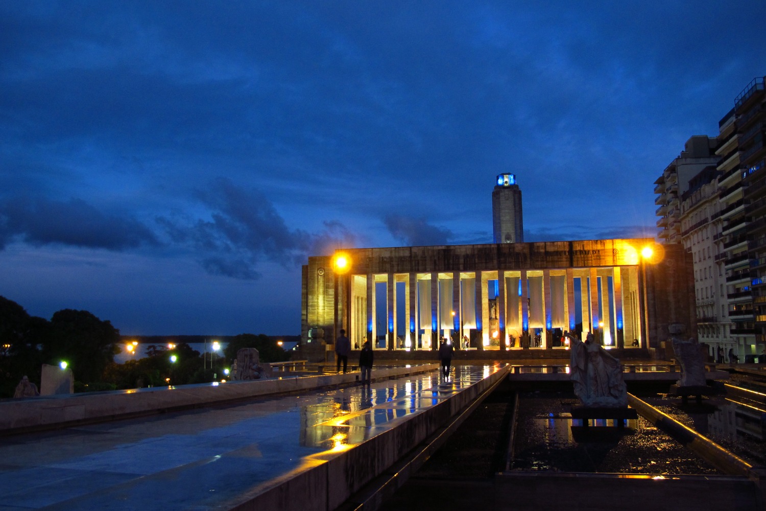 Puente Rosario Victoria por la noche Chef a Domicilio en Rosario header