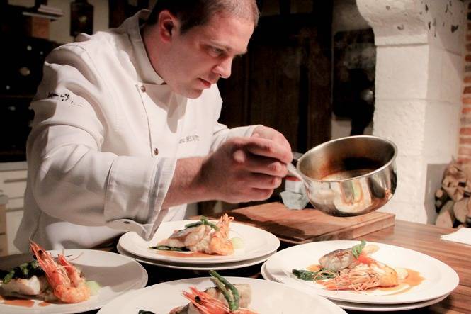 Chef a Domicilio de Take a Chef cocinando en Mendoza Nuestro Chef a Domicilio en Mendoza