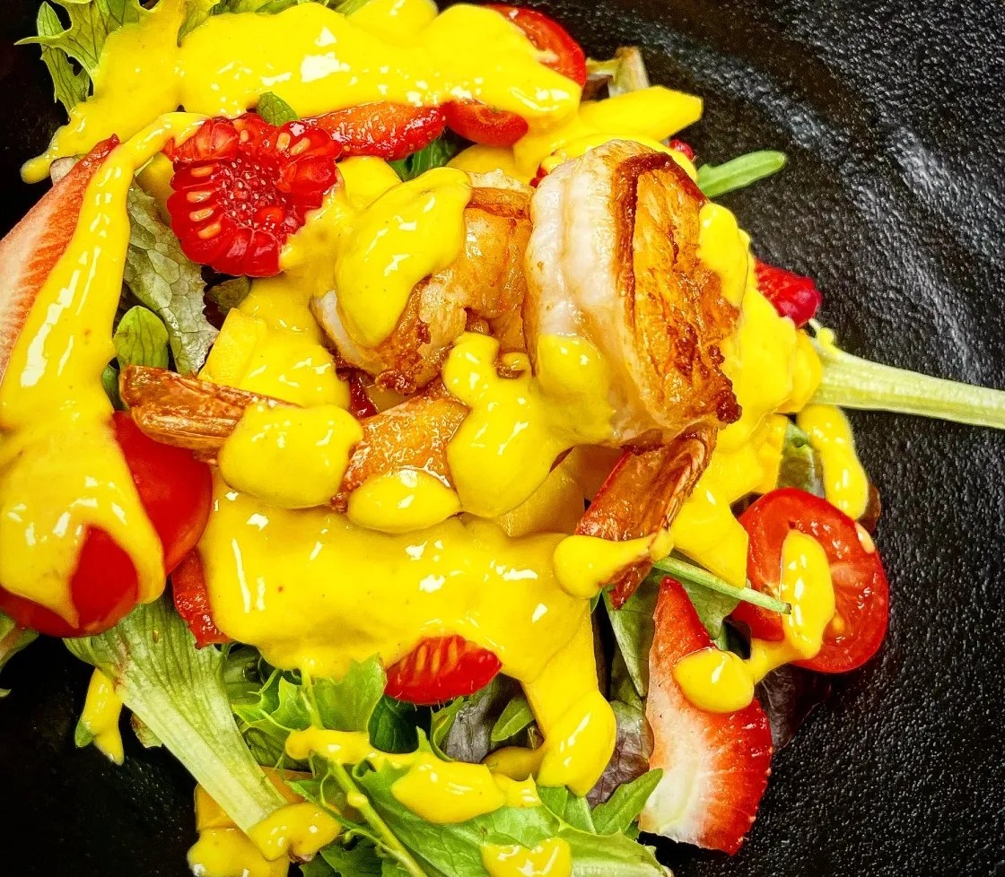 Image alt description