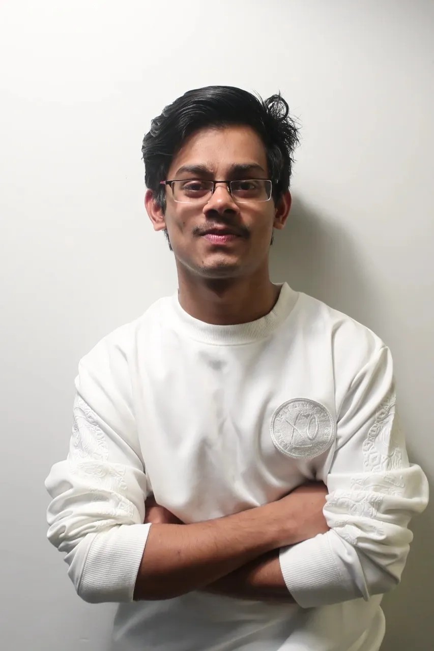 Image alt description