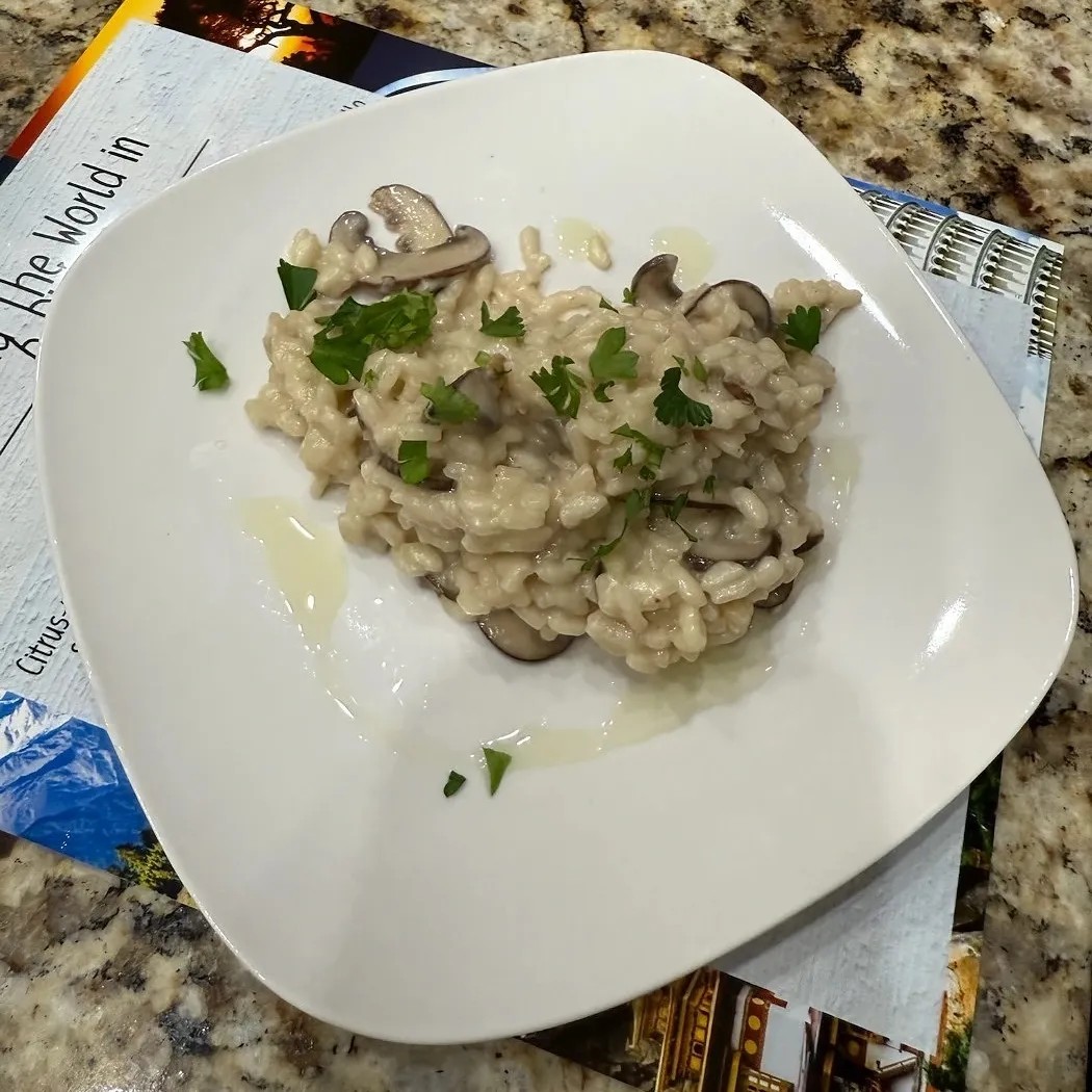 Image alt description