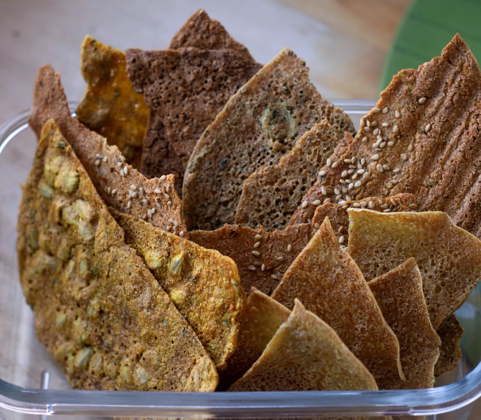 Image alt description