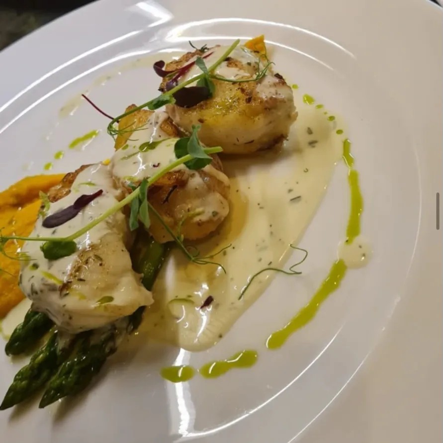 Image alt description