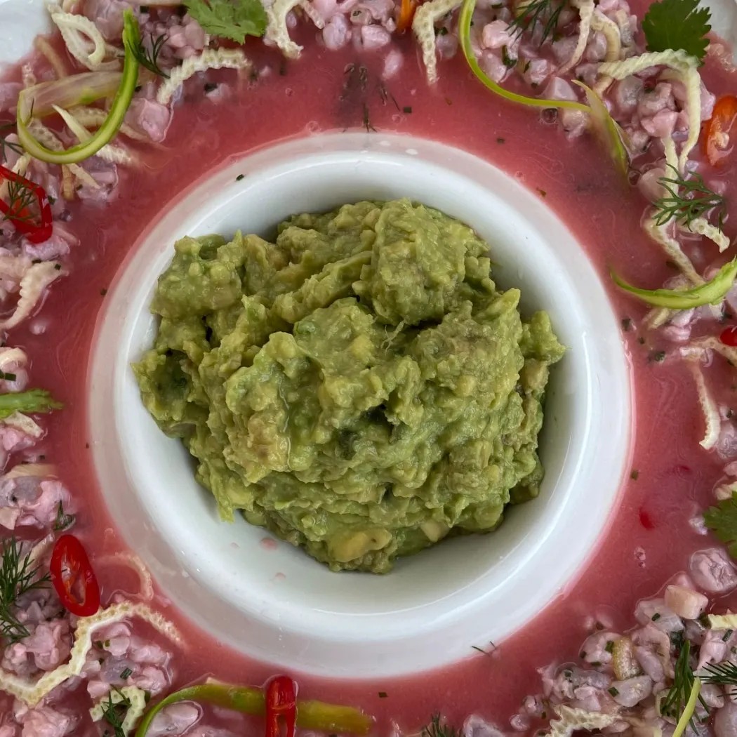 Image alt description