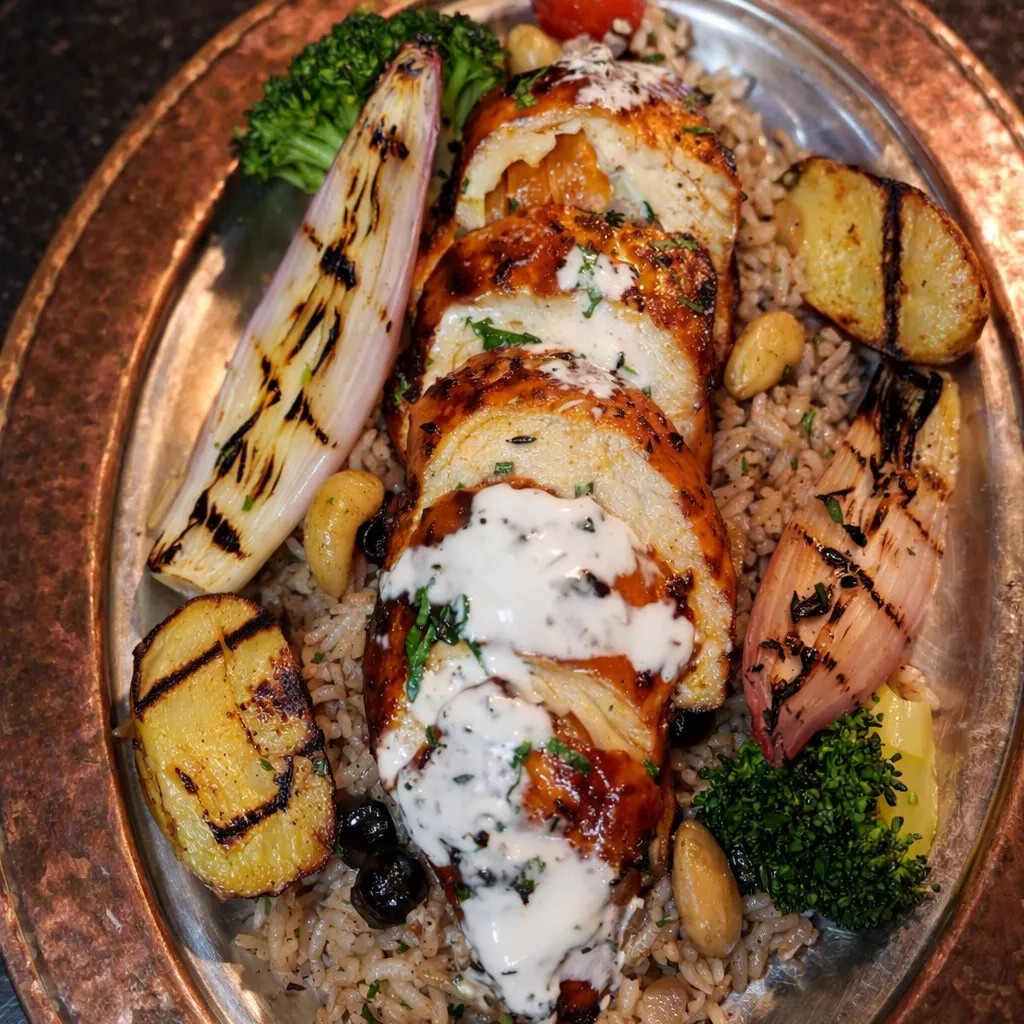 Image alt description