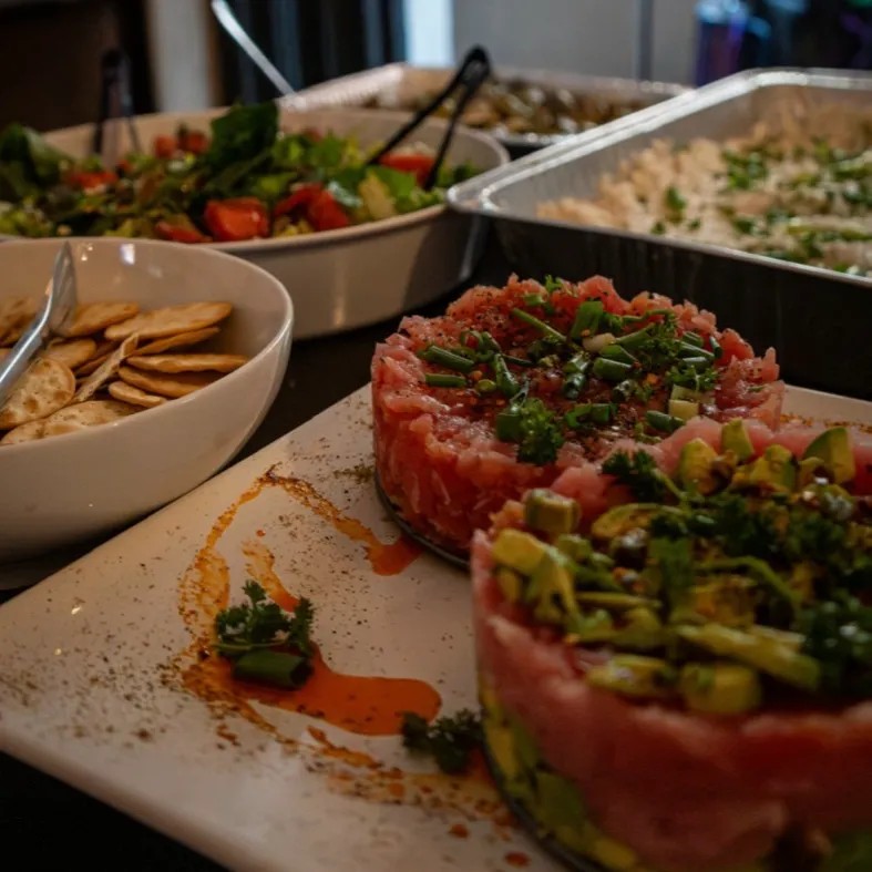 Image alt description