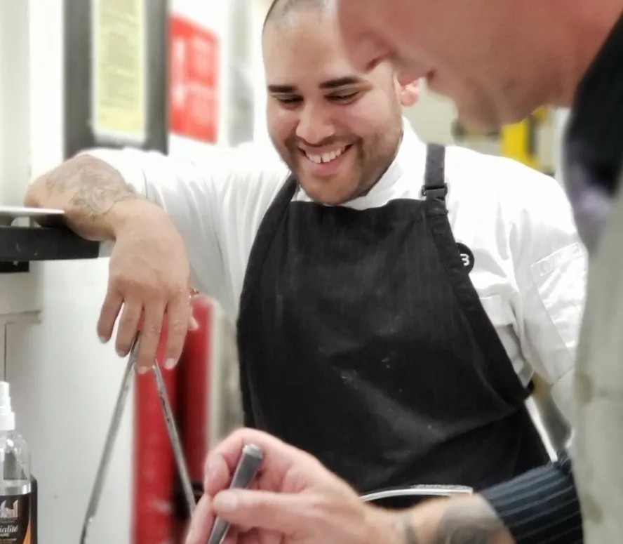 Image alt description