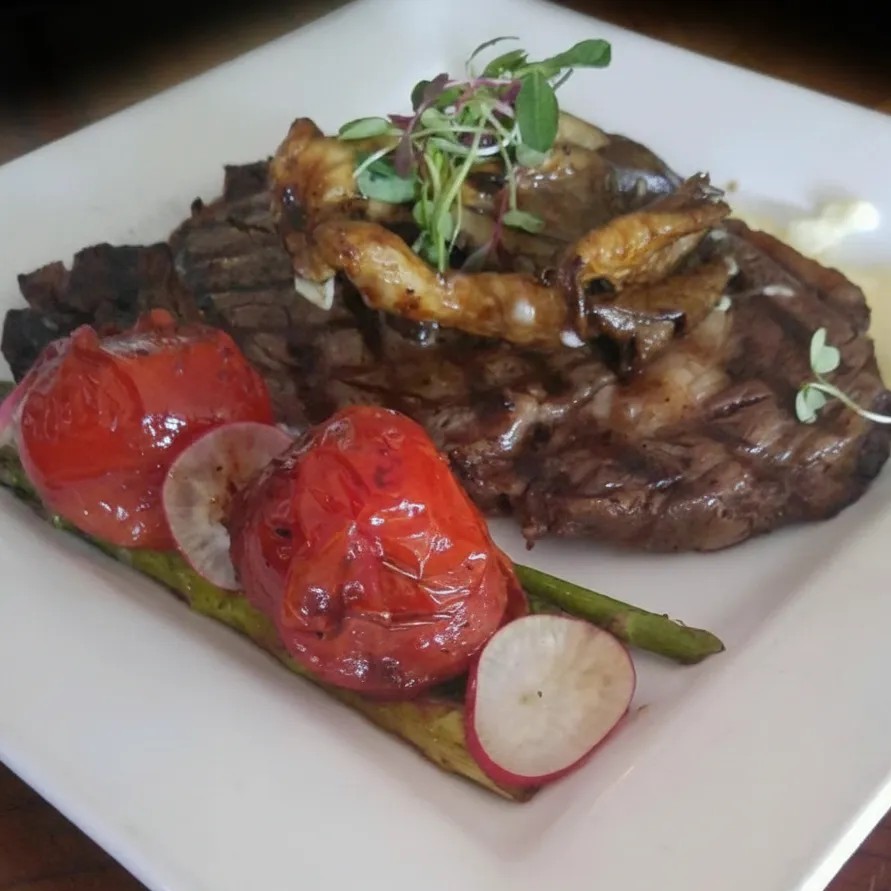 Image alt description