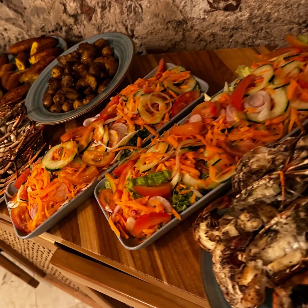 Image alt description