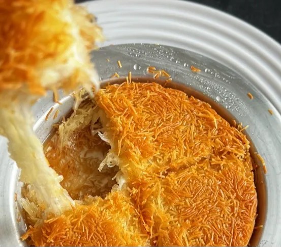 Image alt description