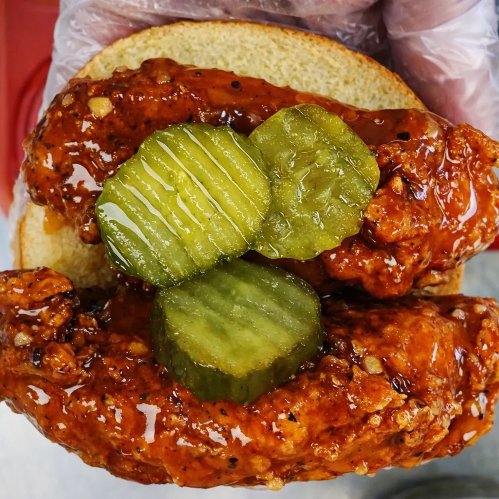 Image alt description