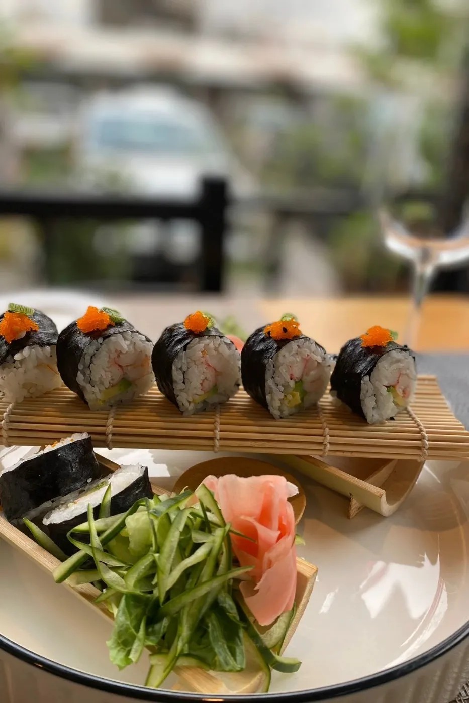 Image alt description