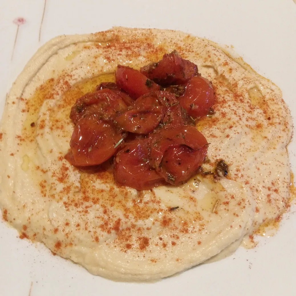 Image alt description