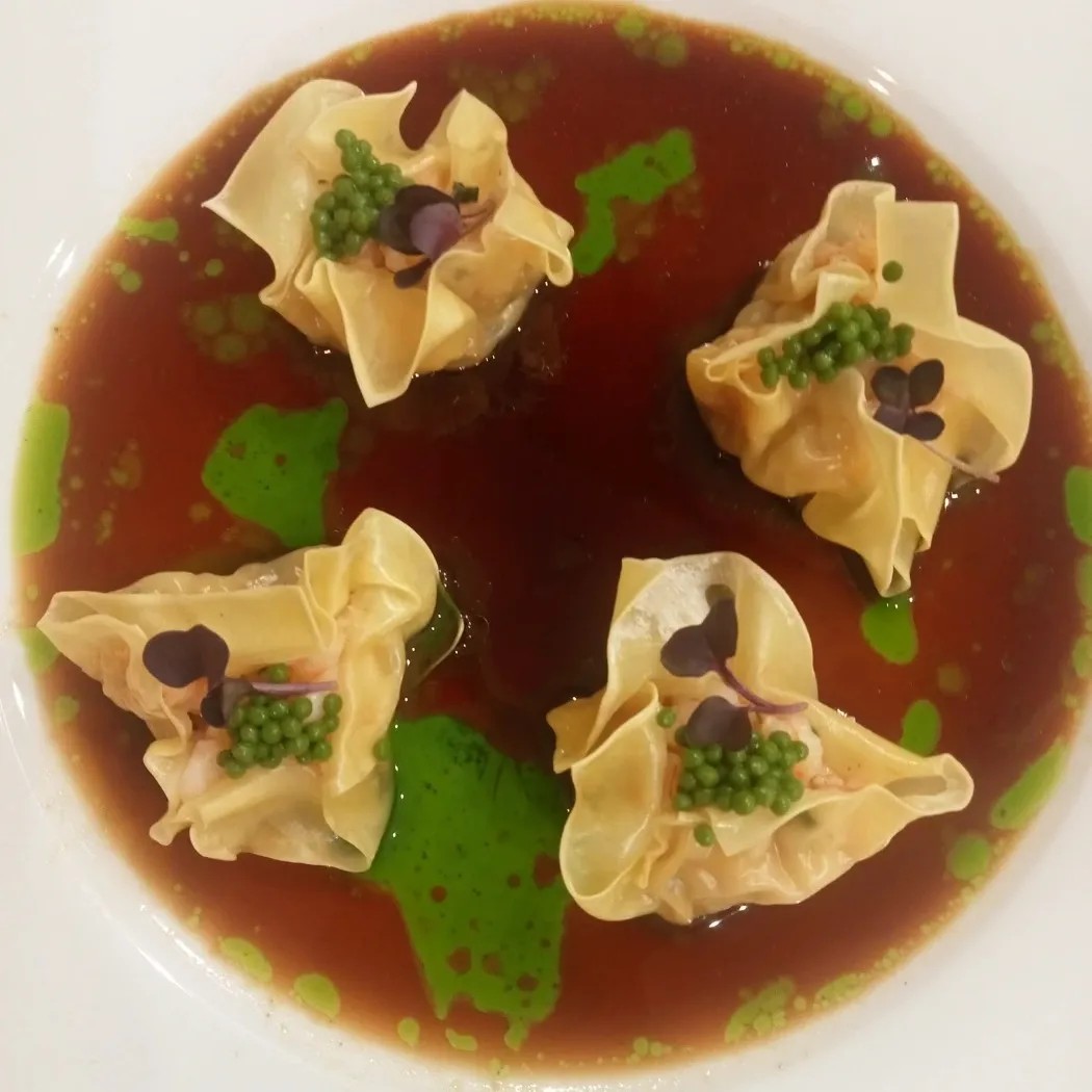 Image alt description