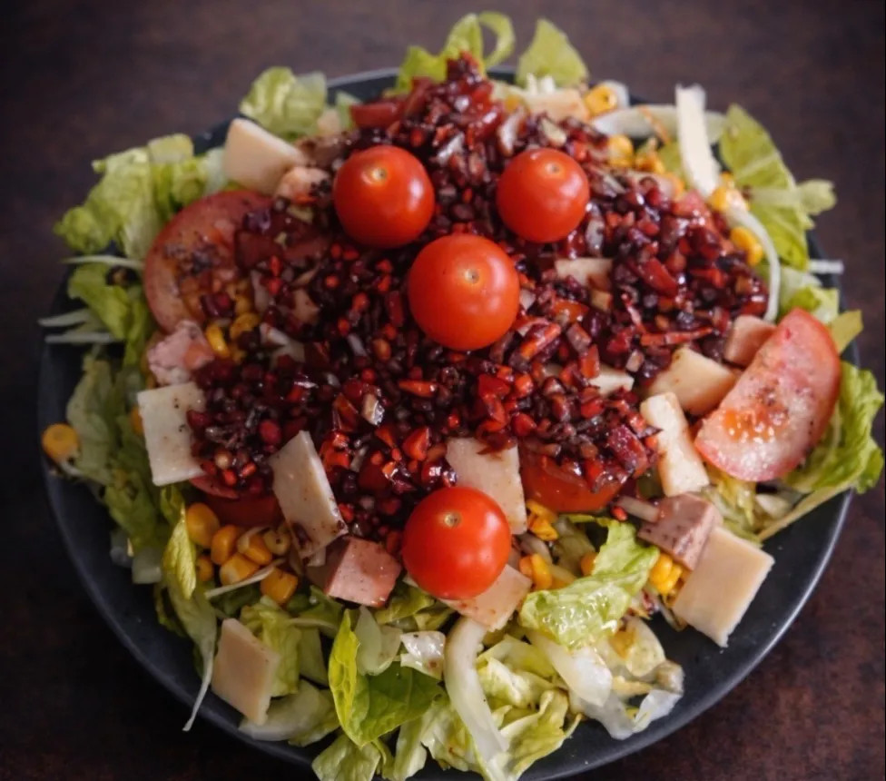 Image alt description