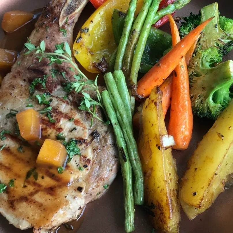 Image alt description