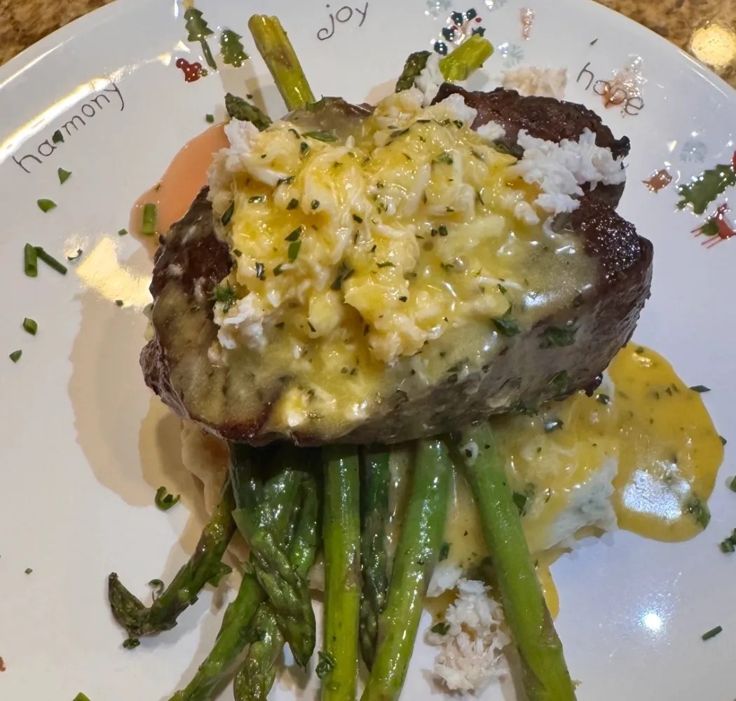 Image alt description