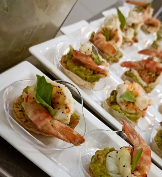 Image alt description