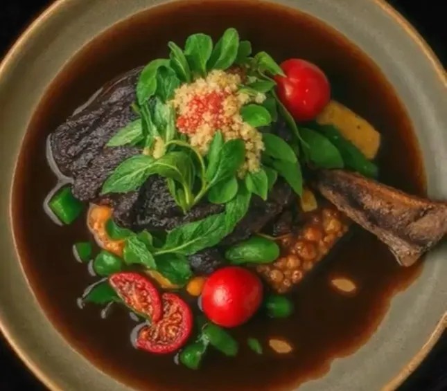 Image alt description