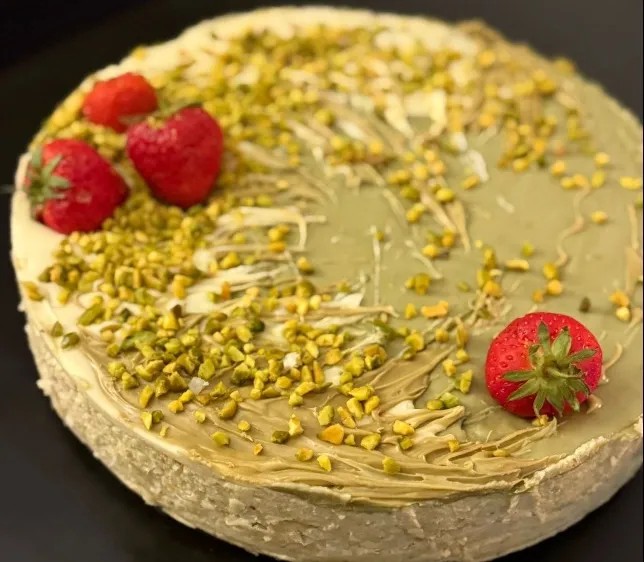 Image alt description