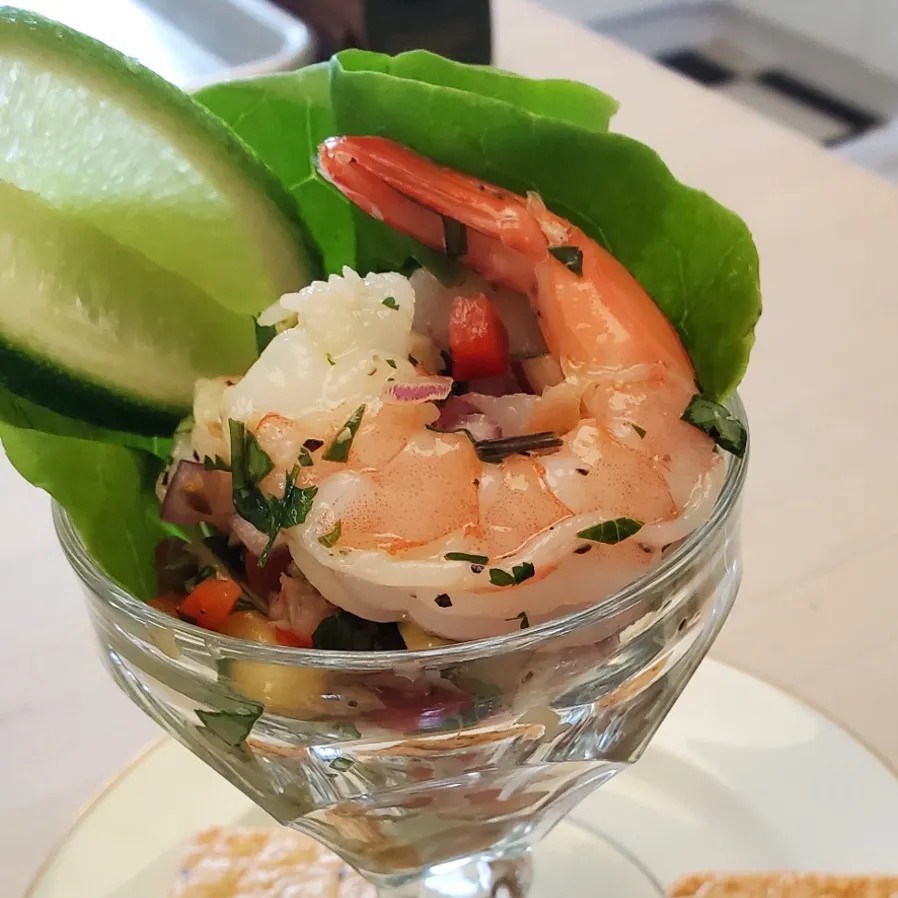 Image alt description