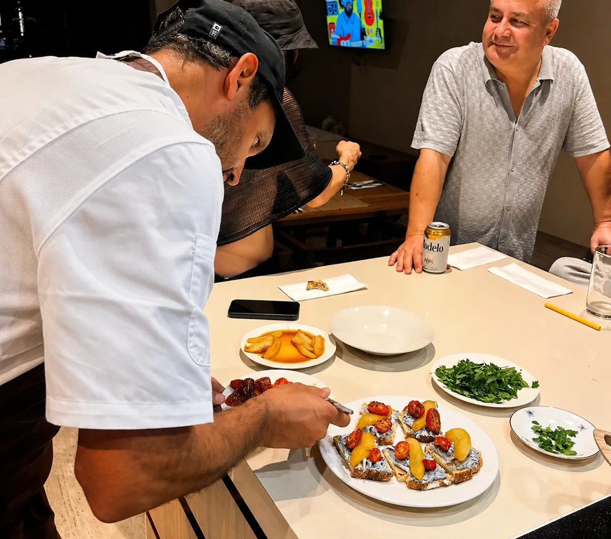 Image alt description