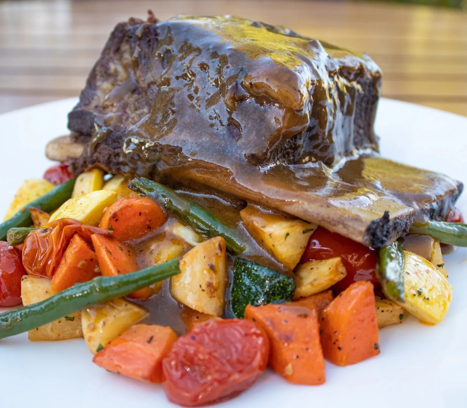 Image alt description