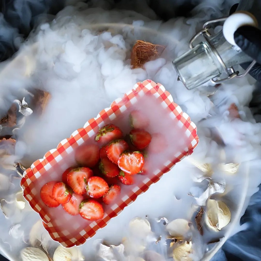 Image alt description