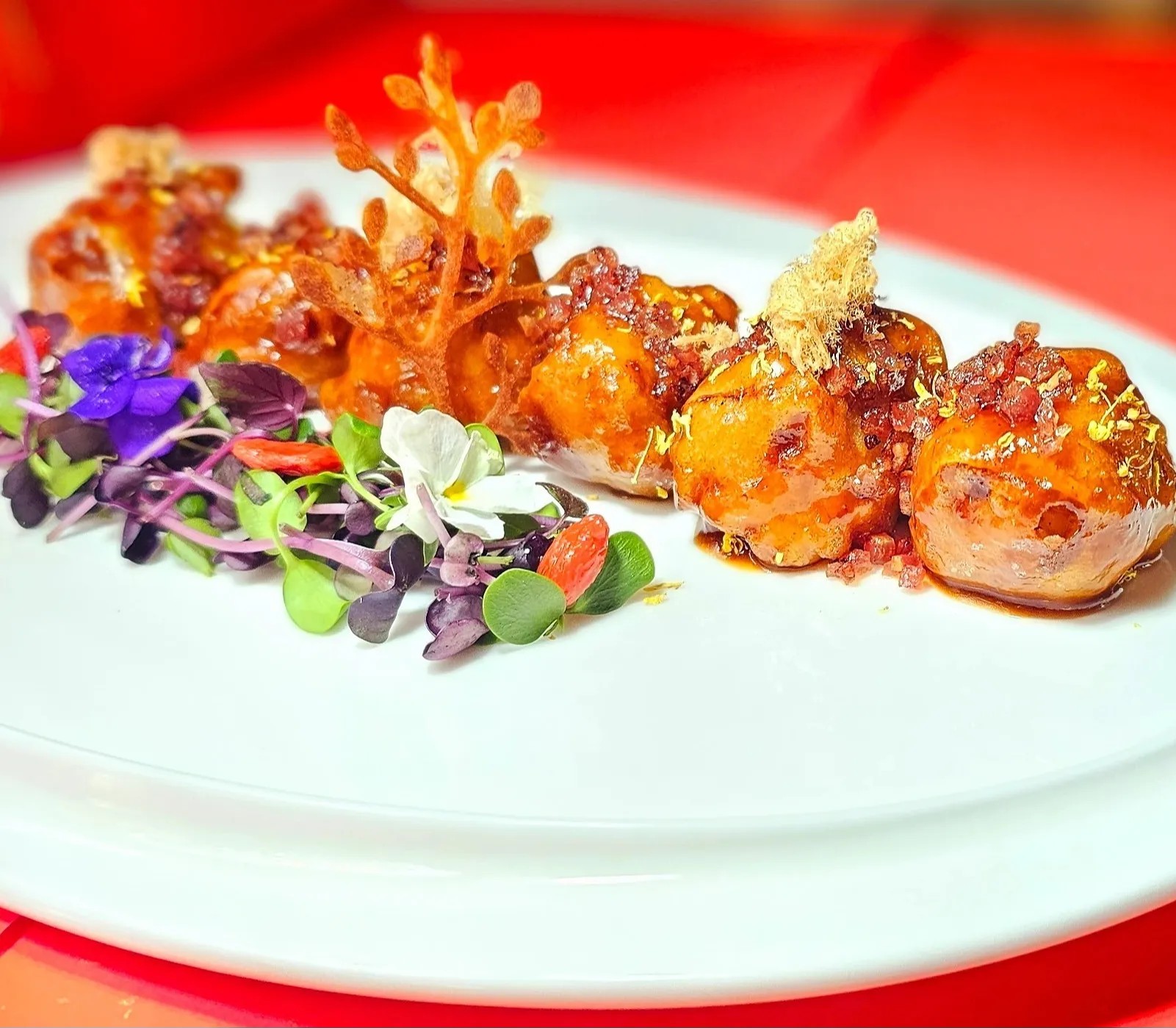 Image alt description