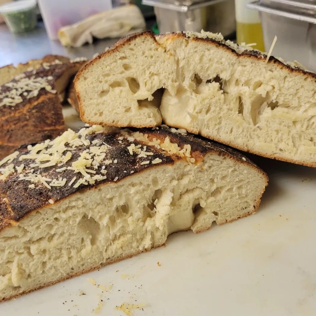 Image alt description