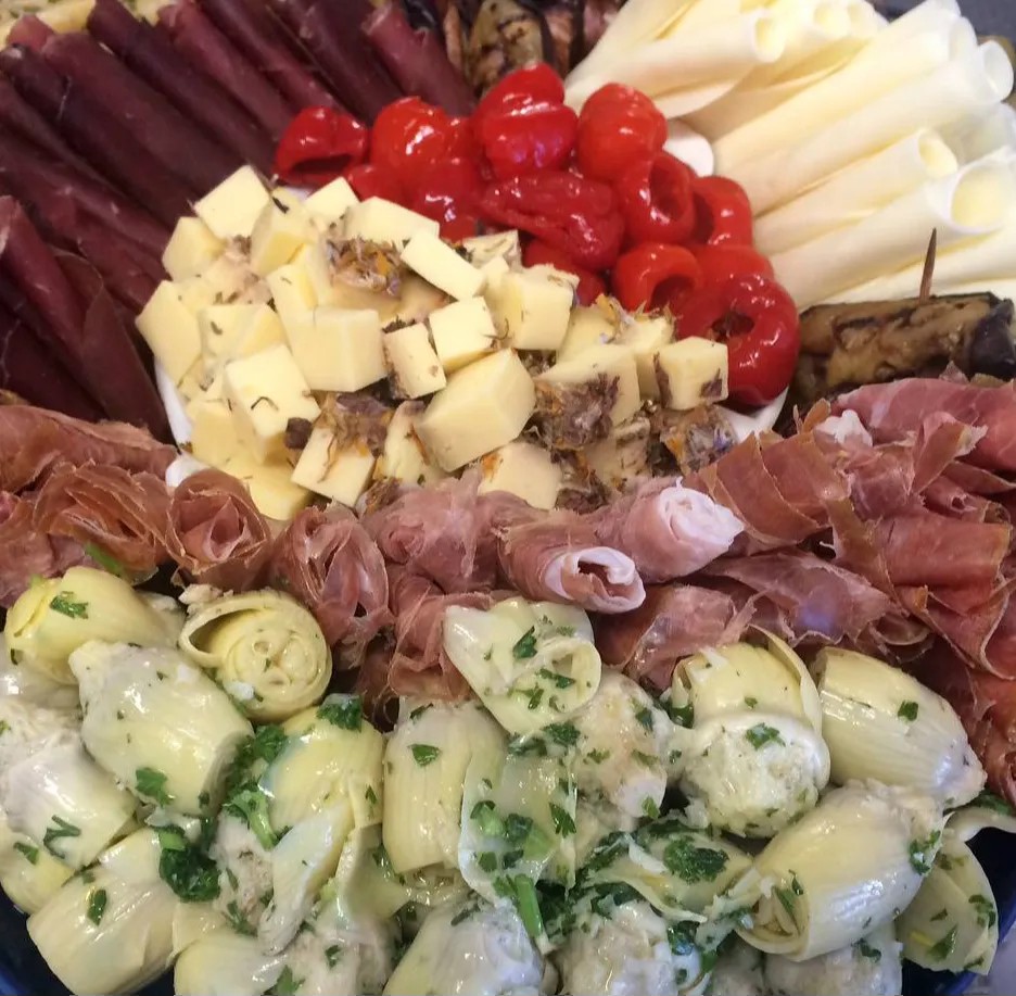 Image alt description