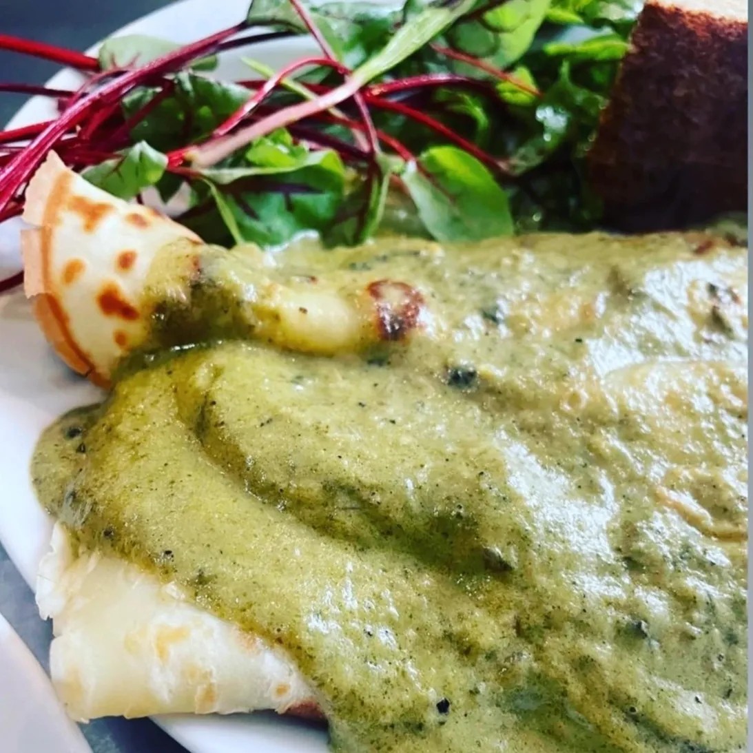 Image alt description