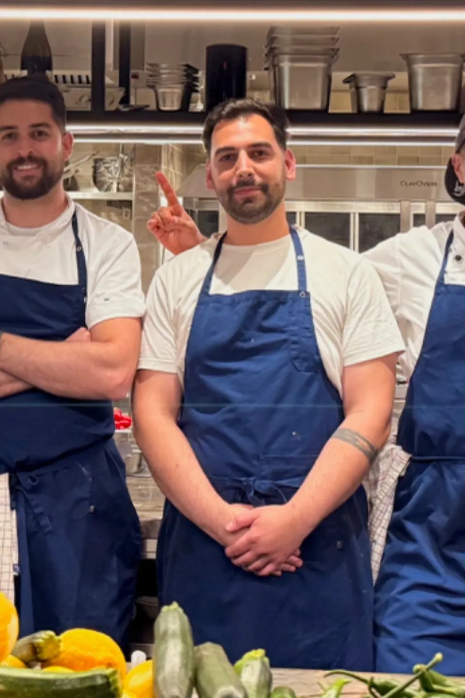 Image alt description