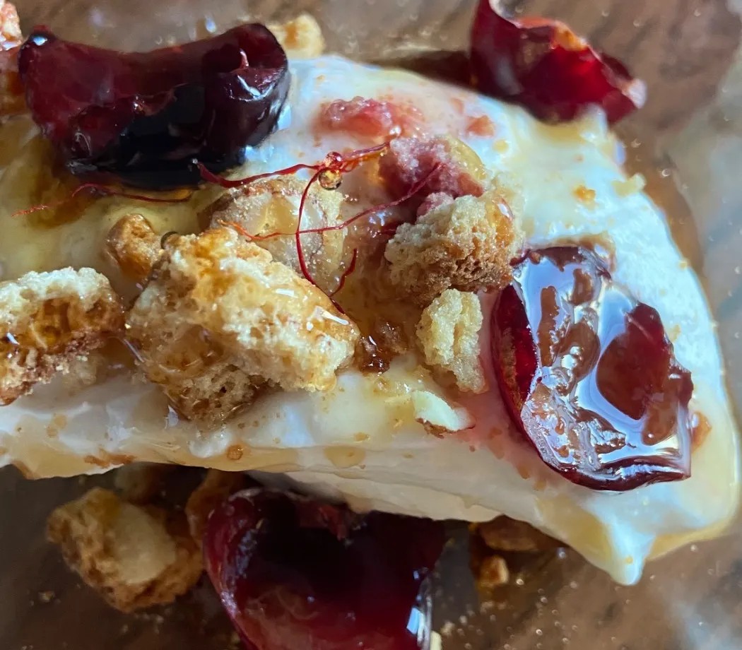 Image alt description