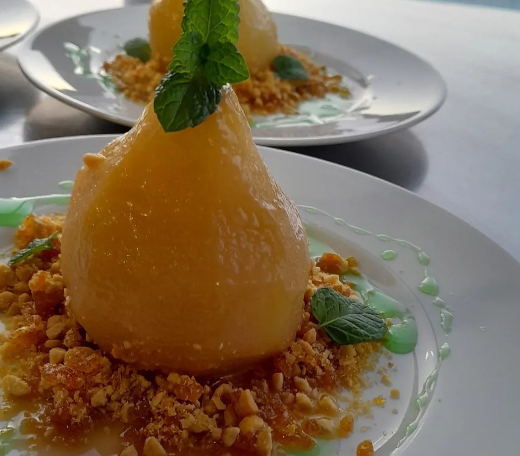 Image alt description