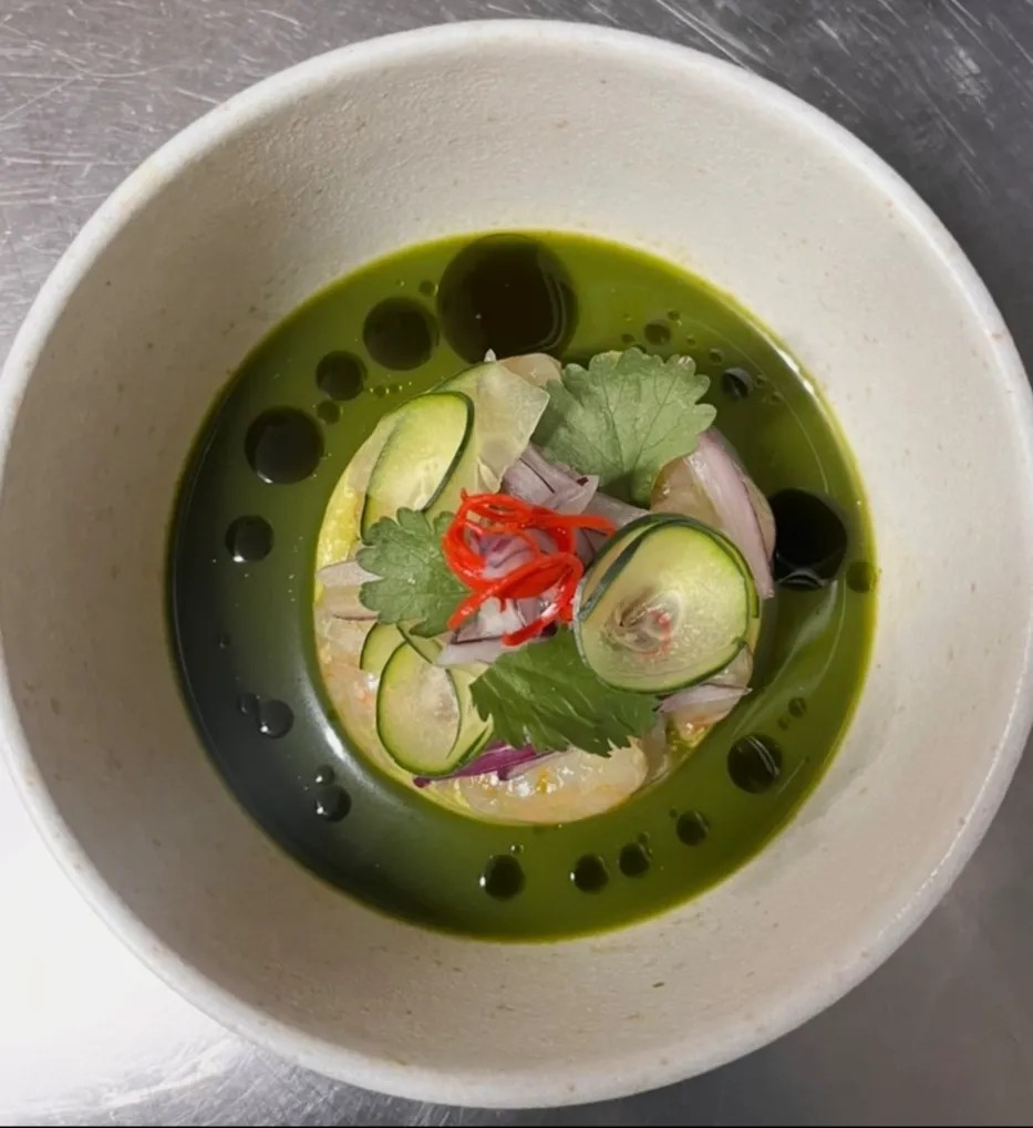 Image alt description