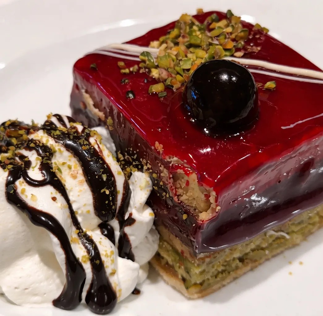 Image alt description