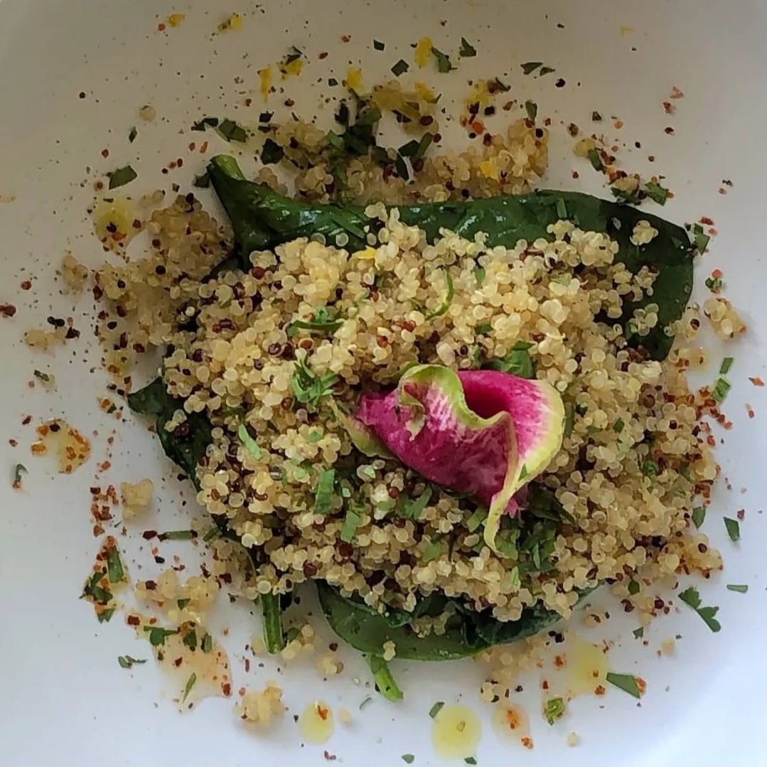 Image alt description