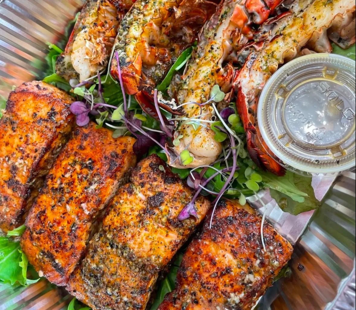 Image alt description