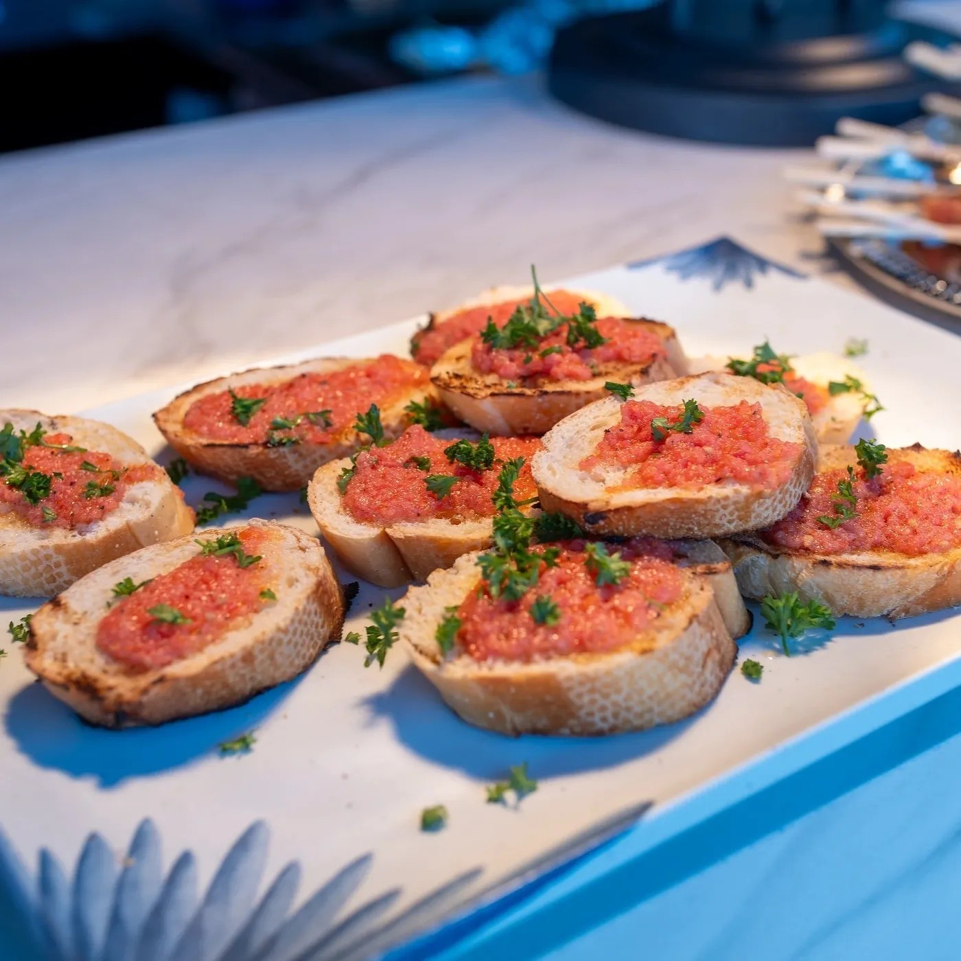 Image alt description